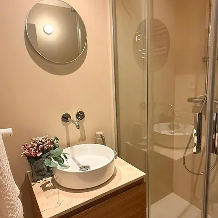 Dreamscape Ofir - Riverfront Retreat By The Sea Apartament