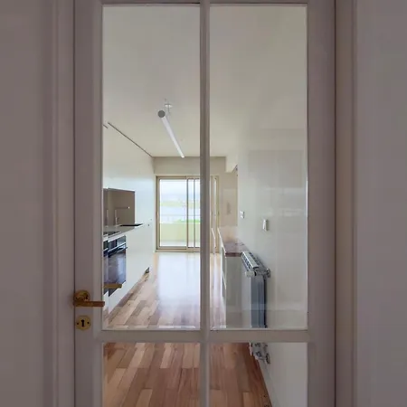 Dreamscape Ofir - Riverfront Retreat By The Sea Apartament *