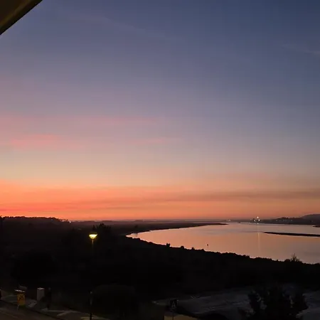Apartament Dreamscape Ofir - Riverfront Retreat By The Sea